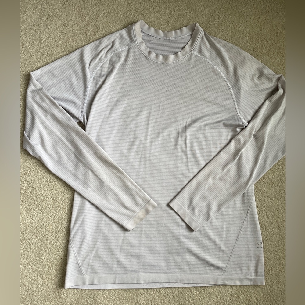 Lululemon long sleeve shirt